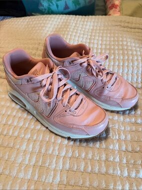 Nike Women's Light Pink Low-Top Sneakers